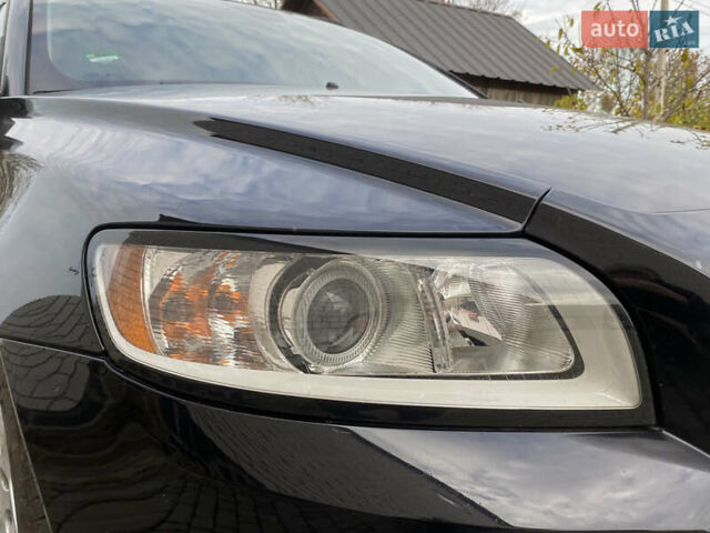 Чорний Вольво V50, об'ємом двигуна 2 л та пробігом 279 тис. км за 9400 $, фото 21 на Automoto.ua