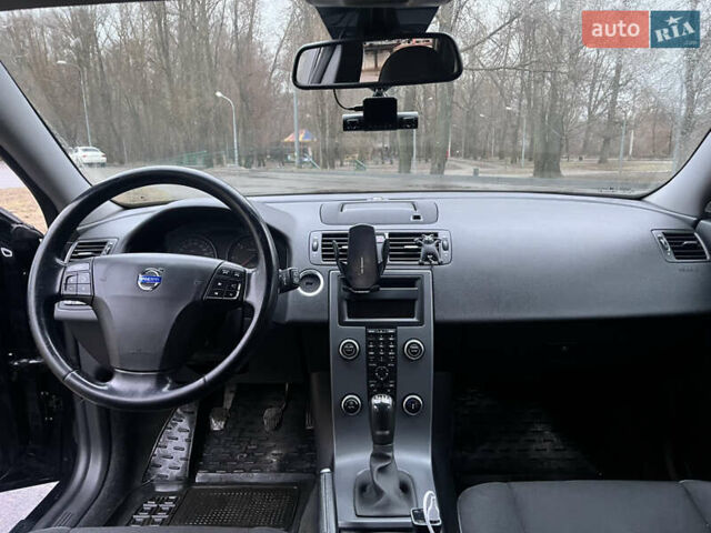 Чорний Вольво V50, об'ємом двигуна 1.6 л та пробігом 267 тис. км за 8100 $, фото 8 на Automoto.ua