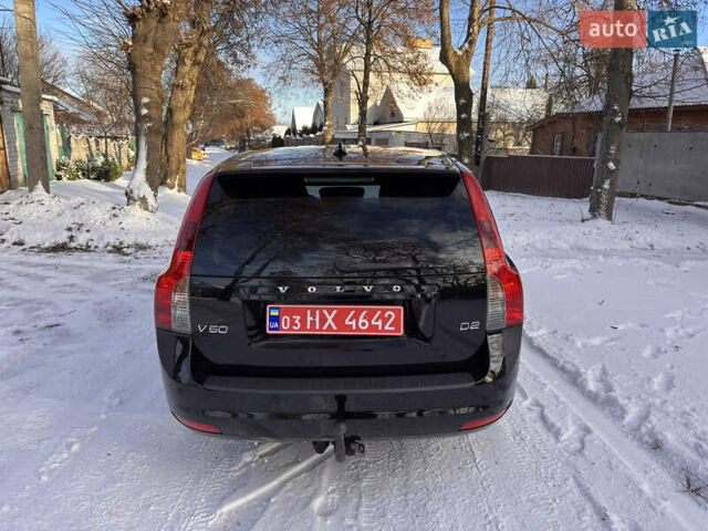 Чорний Вольво V50, об'ємом двигуна 1.6 л та пробігом 222 тис. км за 8200 $, фото 5 на Automoto.ua