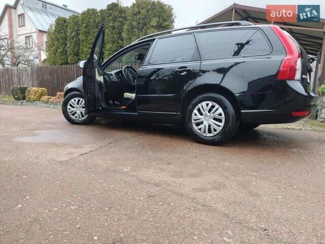 Черный Вольво В50, объемом двигателя 1.6 л и пробегом 246 тыс. км за 7500 $, фото 21 на Automoto.ua