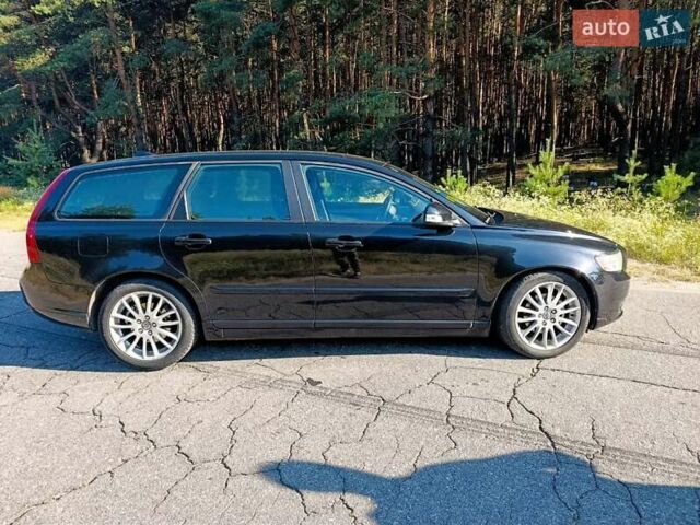 Чорний Вольво V50, об'ємом двигуна 1.6 л та пробігом 190 тис. км за 10000 $, фото 5 на Automoto.ua