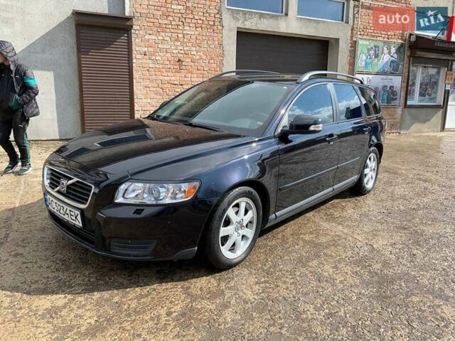 Черный Вольво В50, объемом двигателя 1.6 л и пробегом 262 тыс. км за 7300 $, фото 8 на Automoto.ua