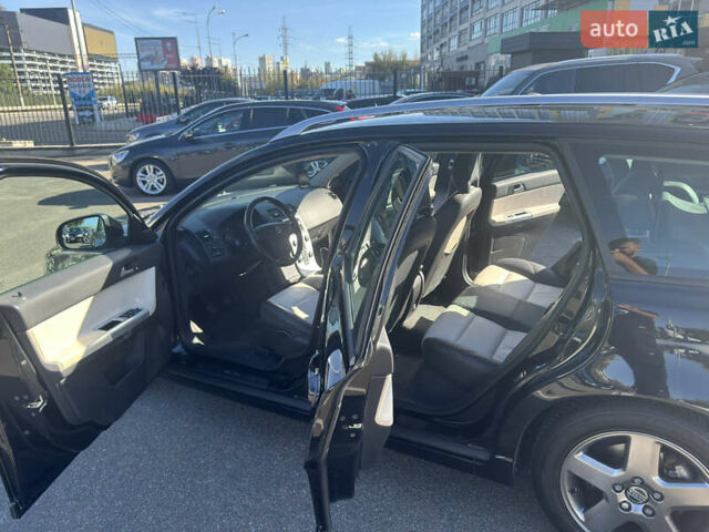 Вольво В50 2010 в Киеве на Automoto.ua Черный Вольво В50, объемом двигателя 1.6 л и пробегом 248 тыс. км за 9200 $, фото 16 на Automoto.ua