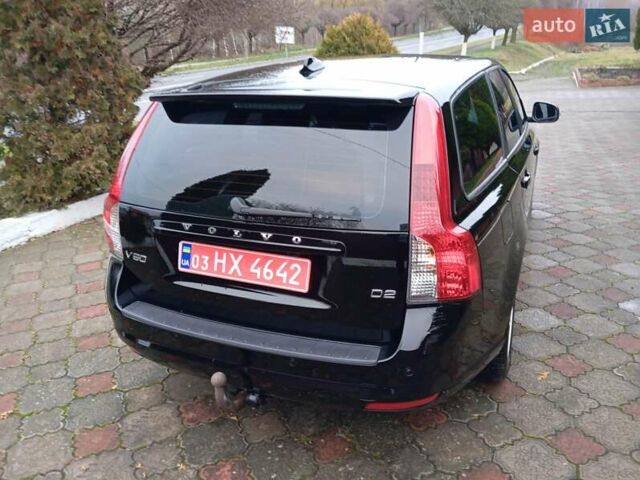 Чорний Вольво V50, об'ємом двигуна 0 л та пробігом 220 тис. км за 7400 $, фото 4 на Automoto.ua