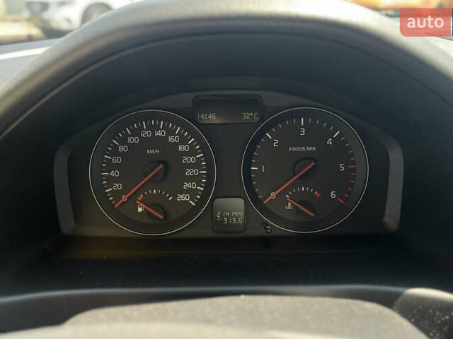 Вольво В50 2010 в Мукачеве на Automoto.ua Черный Вольво В50, объемом двигателя 1.56 л и пробегом 214 тыс. км за 8300 $, фото 21 на Automoto.ua