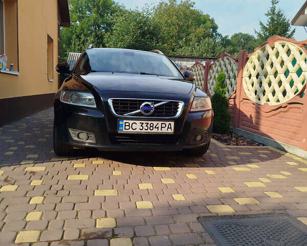 Черный Вольво В50, объемом двигателя 1.6 л и пробегом 233 тыс. км за 7300 $, фото 12 на Automoto.ua