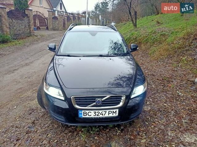 Чорний Вольво V50, об'ємом двигуна 1.6 л та пробігом 308 тис. км за 7200 $, фото 2 на Automoto.ua