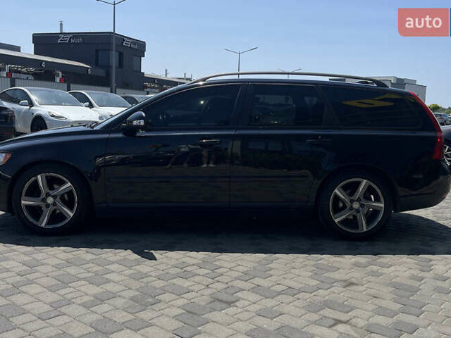 Вольво В50 2010 в Мукачеве на Automoto.ua Черный Вольво В50, объемом двигателя 1.56 л и пробегом 214 тыс. км за 8300 $, фото 3 на Automoto.ua