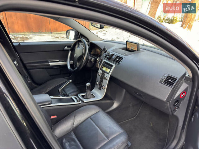 Чорний Вольво V50, об'ємом двигуна 1.6 л та пробігом 222 тис. км за 8200 $, фото 19 на Automoto.ua