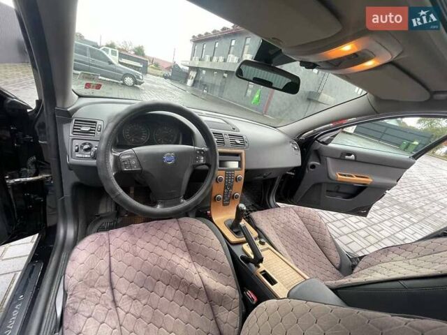 Чорний Вольво V50, об'ємом двигуна 1.56 л та пробігом 238 тис. км за 7500 $, фото 15 на Automoto.ua