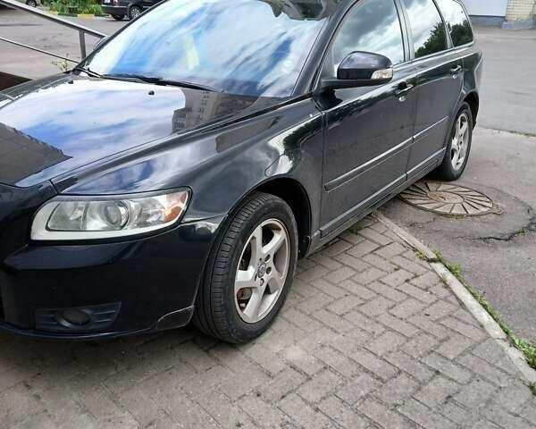 Чорний Вольво V50, об'ємом двигуна 1.6 л та пробігом 302 тис. км за 7200 $, фото 3 на Automoto.ua