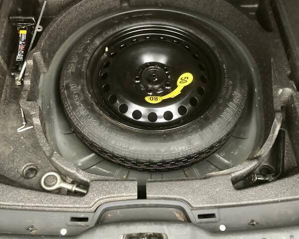 Черный Вольво В50, объемом двигателя 1.56 л и пробегом 257 тыс. км за 7700 $, фото 19 на Automoto.ua