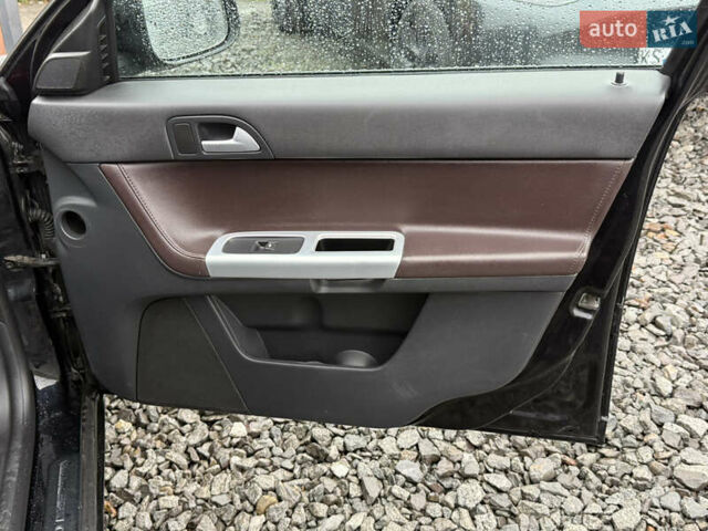 Черный Вольво В50, объемом двигателя 1.6 л и пробегом 263 тыс. км за 6999 $, фото 19 на Automoto.ua