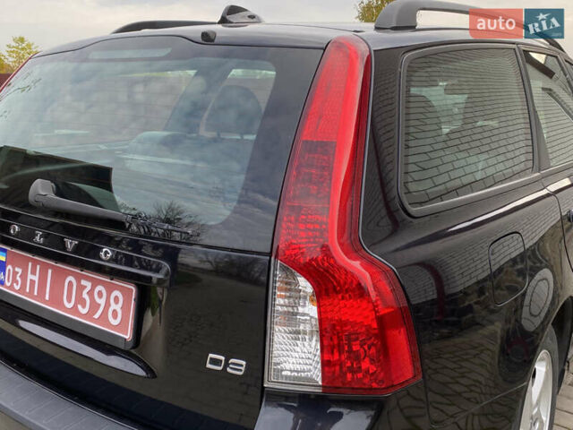 Черный Вольво В50, объемом двигателя 2 л и пробегом 279 тыс. км за 9400 $, фото 30 на Automoto.ua