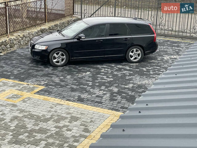 Чорний Вольво V50, об'ємом двигуна 1.6 л та пробігом 268 тис. км за 8200 $, фото 5 на Automoto.ua