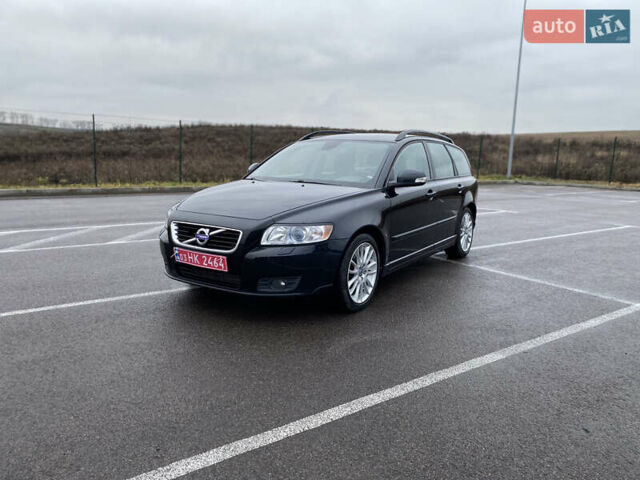 Чорний Вольво V50, об'ємом двигуна 1.6 л та пробігом 252 тис. км за 7950 $, фото 1 на Automoto.ua