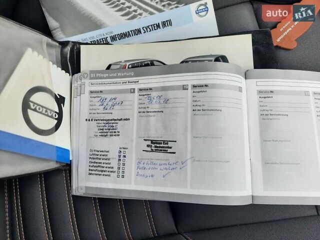 Чорний Вольво V50, об'ємом двигуна 1.6 л та пробігом 261 тис. км за 7770 $, фото 115 на Automoto.ua