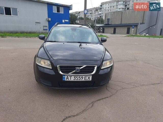 Вольво В50 2010 в Житомире на Automoto.ua Черный Вольво В50, объемом двигателя 1.6 л и пробегом 302 тыс. км за 5999 $, фото 2 на Automoto.ua