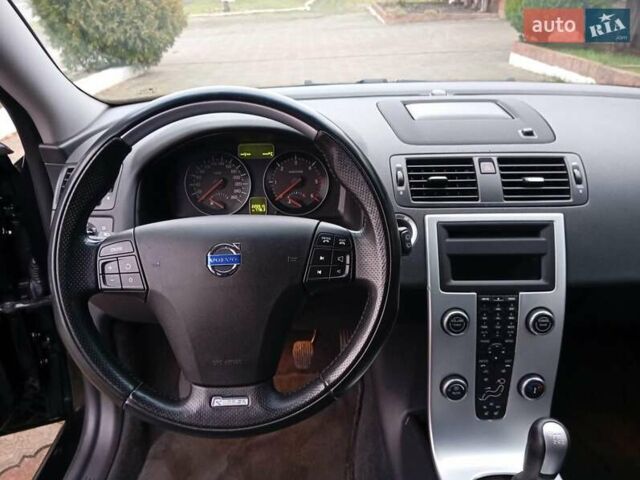 Чорний Вольво V50, об'ємом двигуна 0 л та пробігом 220 тис. км за 7400 $, фото 11 на Automoto.ua