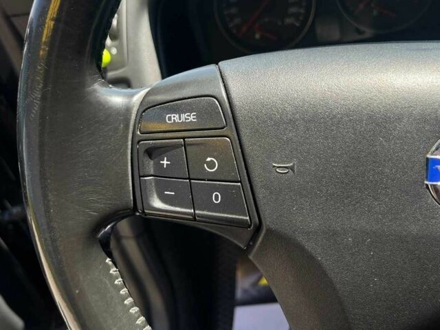 Чорний Вольво V50, об'ємом двигуна 1.6 л та пробігом 214 тис. км за 8300 $, фото 19 на Automoto.ua