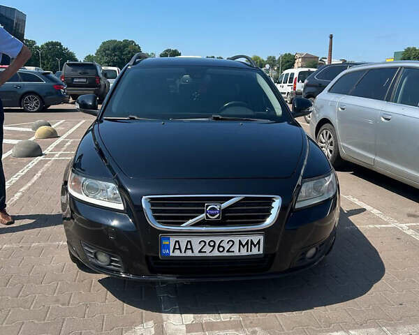 Черный Вольво В50, объемом двигателя 1.56 л и пробегом 237 тыс. км за 7000 $, фото 10 на Automoto.ua