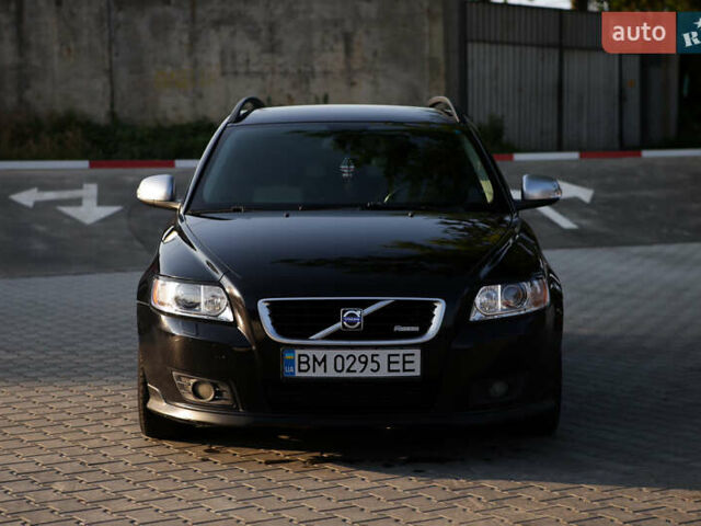 Черный Вольво В50, объемом двигателя 1.56 л и пробегом 203 тыс. км за 7800 $, фото 2 на Automoto.ua