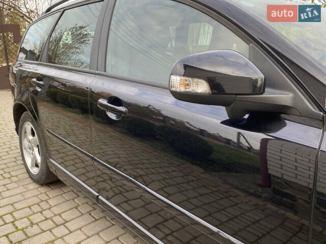 Чорний Вольво V50, об'ємом двигуна 2 л та пробігом 279 тис. км за 9400 $, фото 18 на Automoto.ua