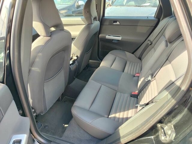 Черный Вольво В50, объемом двигателя 1.6 л и пробегом 201 тыс. км за 8300 $, фото 16 на Automoto.ua