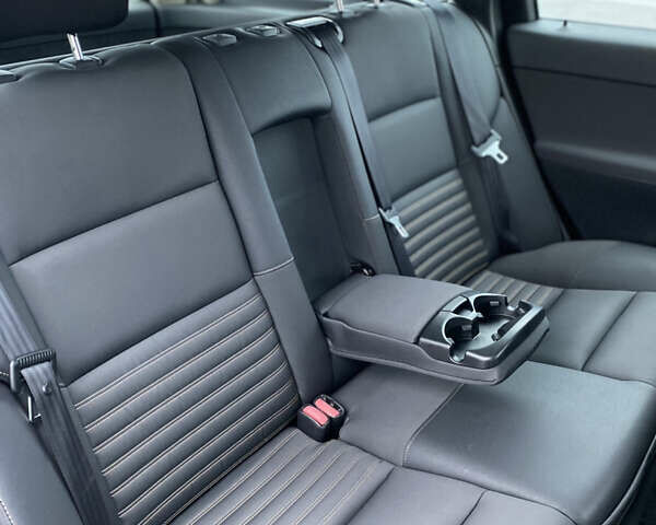 Чорний Вольво V50, об'ємом двигуна 1.6 л та пробігом 252 тис. км за 7950 $, фото 20 на Automoto.ua