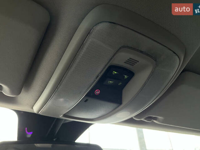 Чорний Вольво V50, об'ємом двигуна 1.56 л та пробігом 270 тис. км за 6500 $, фото 17 на Automoto.ua