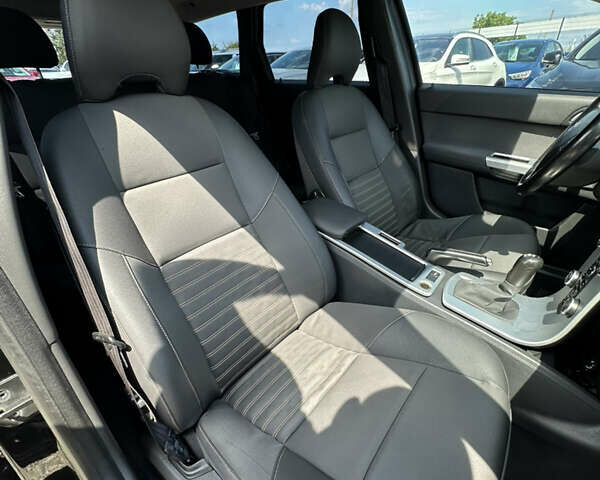 Вольво В50 2010 в Ивано-Франковске на Automoto.ua Черный Вольво В50, объемом двигателя 1.6 л и пробегом 305 тыс. км за 6999 $, фото 27 на Automoto.ua