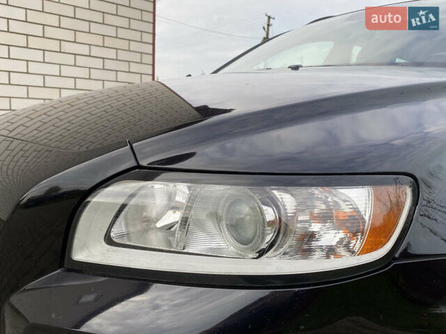 Чорний Вольво V50, об'ємом двигуна 2 л та пробігом 279 тис. км за 9400 $, фото 20 на Automoto.ua