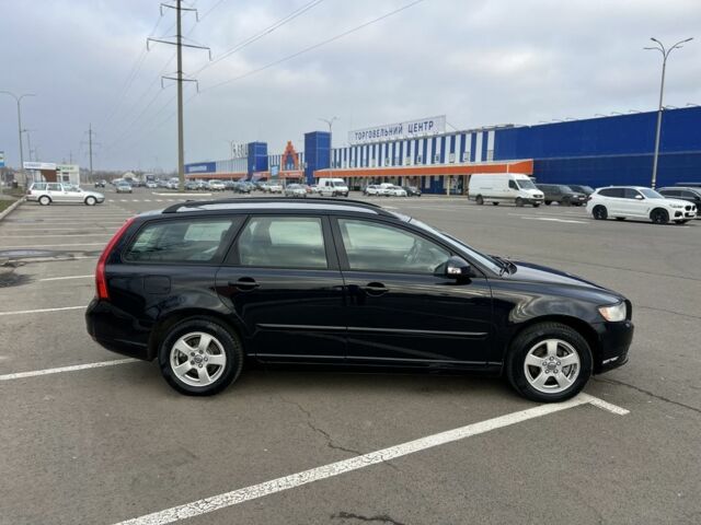 Черный Вольво В50, объемом двигателя 1.6 л и пробегом 204 тыс. км за 7222 $, фото 19 на Automoto.ua