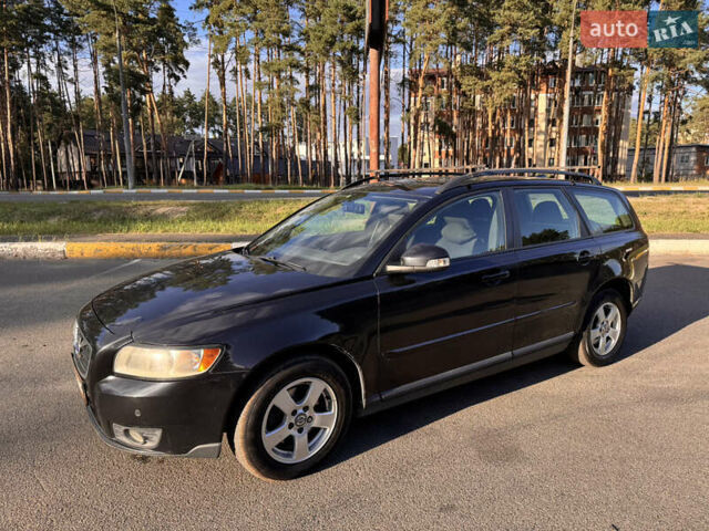 Черный Вольво В50, объемом двигателя 1.56 л и пробегом 250 тыс. км за 6500 $, фото 4 на Automoto.ua