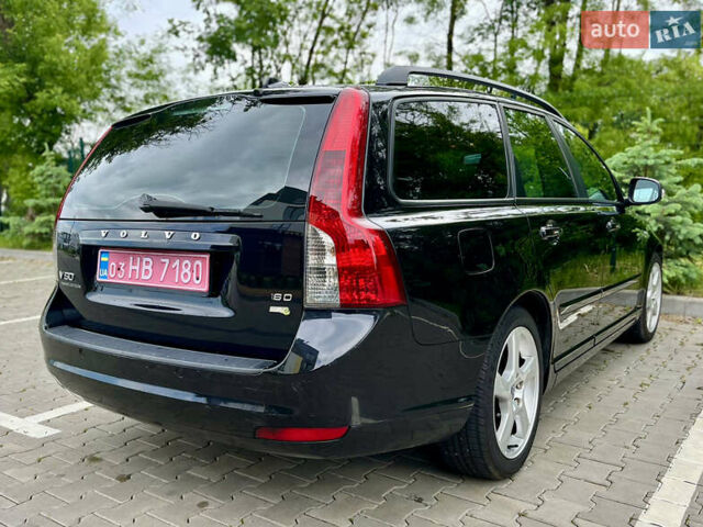 Чорний Вольво V50, об'ємом двигуна 1.6 л та пробігом 201 тис. км за 7300 $, фото 16 на Automoto.ua