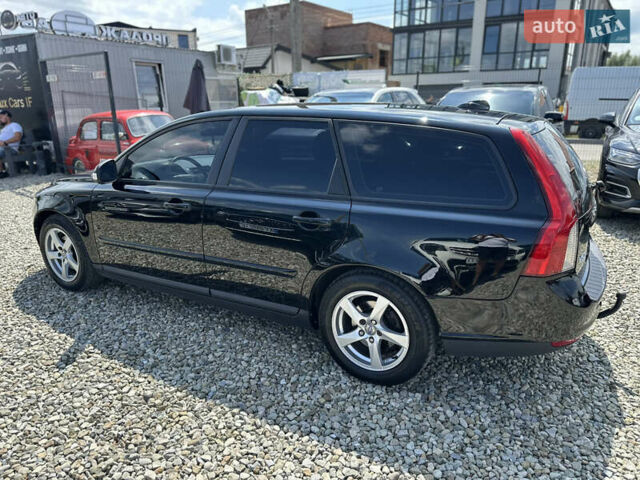 Вольво В50 2010 в Ивано-Франковске на Automoto.ua Черный Вольво В50, объемом двигателя 1.6 л и пробегом 305 тыс. км за 6999 $, фото 7 на Automoto.ua
