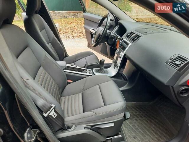 Чорний Вольво V50, об'ємом двигуна 1.6 л та пробігом 261 тис. км за 7770 $, фото 60 на Automoto.ua