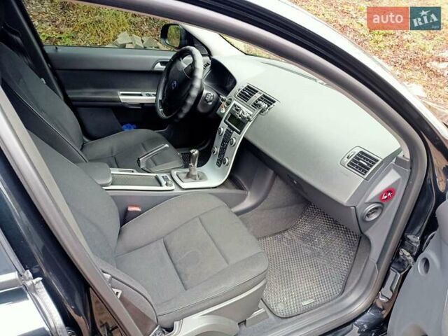 Чорний Вольво V50, об'ємом двигуна 1.6 л та пробігом 308 тис. км за 7200 $, фото 15 на Automoto.ua