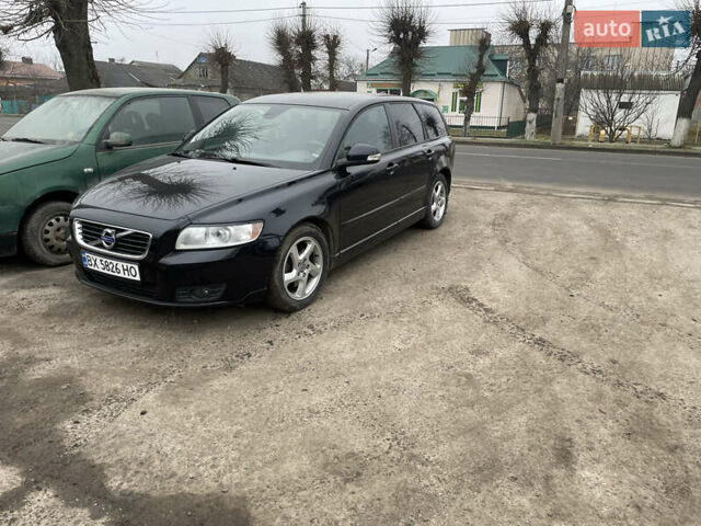 Чорний Вольво V50, об'ємом двигуна 1.6 л та пробігом 268 тис. км за 8200 $, фото 4 на Automoto.ua