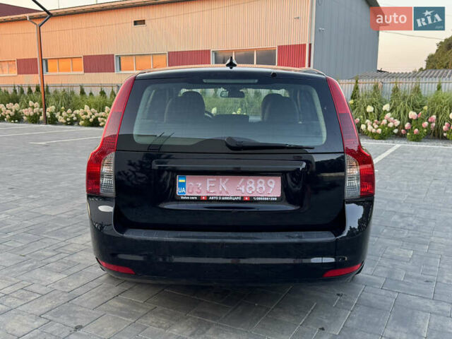 Чорний Вольво V50, об'ємом двигуна 1.6 л та пробігом 237 тис. км за 7300 $, фото 8 на Automoto.ua