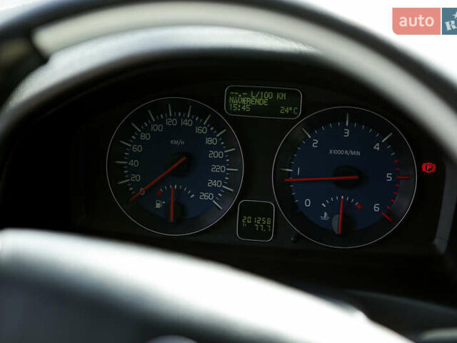 Черный Вольво В50, объемом двигателя 1.56 л и пробегом 203 тыс. км за 7800 $, фото 37 на Automoto.ua