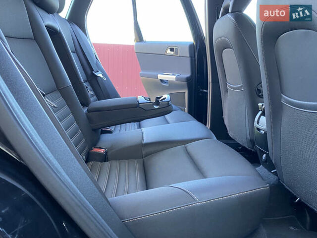 Чорний Вольво V50, об'ємом двигуна 2 л та пробігом 279 тис. км за 9400 $, фото 45 на Automoto.ua