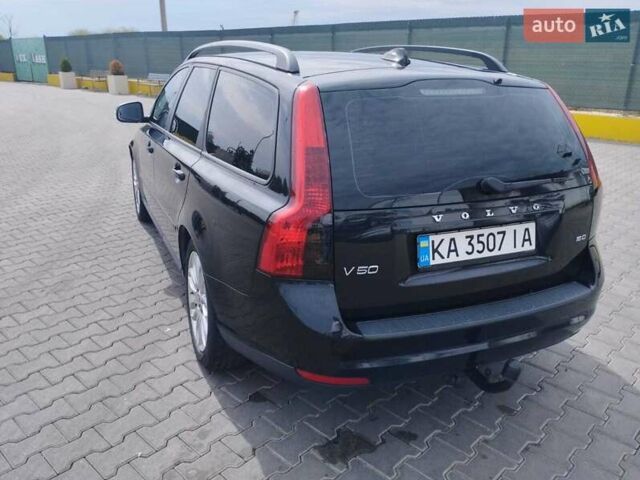 Черный Вольво В50, объемом двигателя 1.6 л и пробегом 251 тыс. км за 7200 $, фото 8 на Automoto.ua