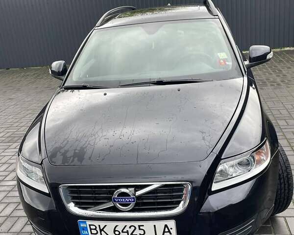Чорний Вольво V50, об'ємом двигуна 1.56 л та пробігом 238 тис. км за 7700 $, фото 14 на Automoto.ua