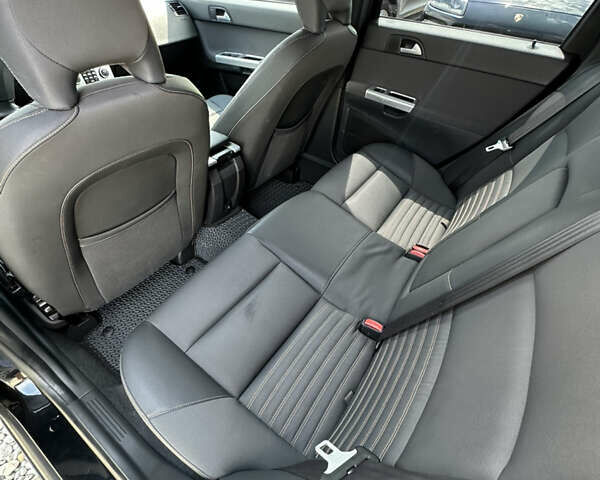 Вольво В50 2010 в Ивано-Франковске на Automoto.ua Черный Вольво В50, объемом двигателя 1.6 л и пробегом 305 тыс. км за 6999 $, фото 22 на Automoto.ua