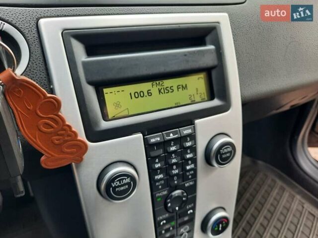 Чорний Вольво V50, об'ємом двигуна 1.6 л та пробігом 261 тис. км за 7770 $, фото 91 на Automoto.ua