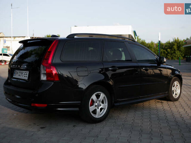 Черный Вольво В50, объемом двигателя 1.56 л и пробегом 203 тыс. км за 7800 $, фото 5 на Automoto.ua