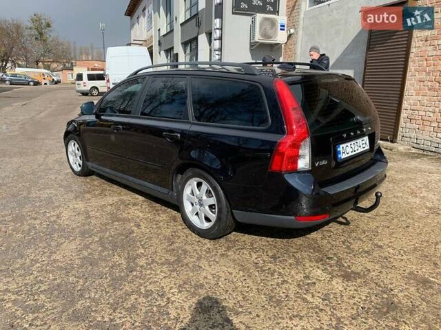Черный Вольво В50, объемом двигателя 1.6 л и пробегом 262 тыс. км за 7300 $, фото 9 на Automoto.ua