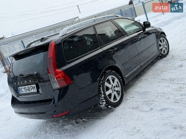 Черный Вольво В50, объемом двигателя 1.6 л и пробегом 225 тыс. км за 6850 $, фото 24 на Automoto.ua