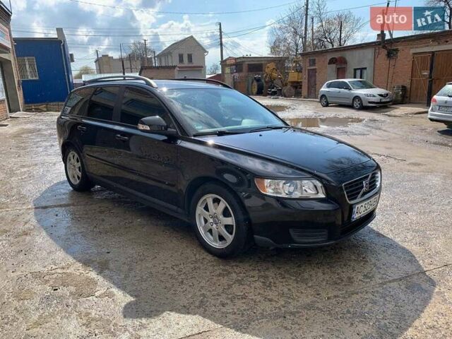 Черный Вольво В50, объемом двигателя 1.6 л и пробегом 262 тыс. км за 7300 $, фото 12 на Automoto.ua